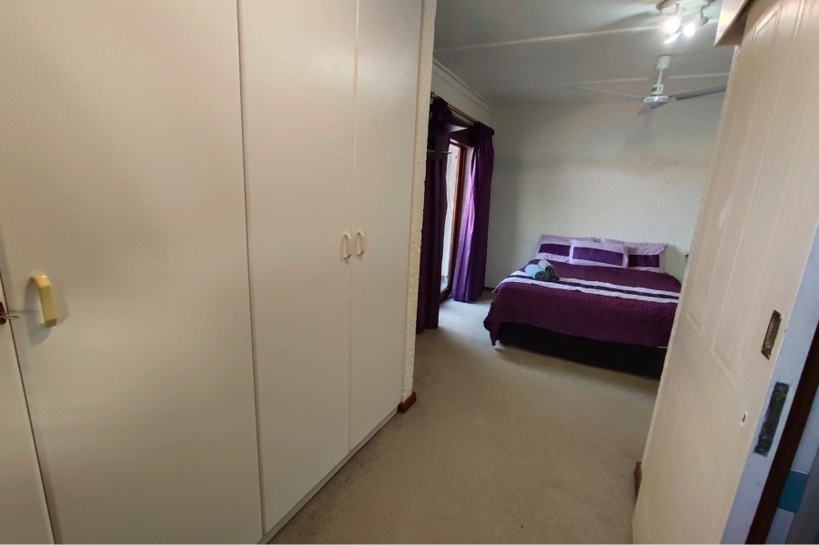 3 Bedroom Property for Sale in Ile du Lac North West